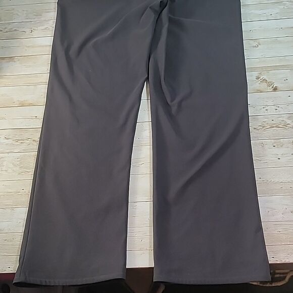Athleta Black Wander Slim Ankle Pant Size 12 Style 405534 Super Cute & Slimming - Picture 7 of 10